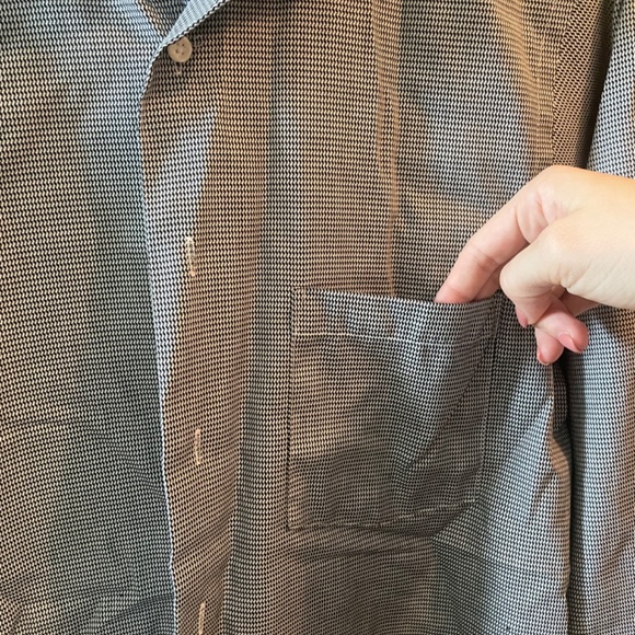 Button up - Picture 7 of 7